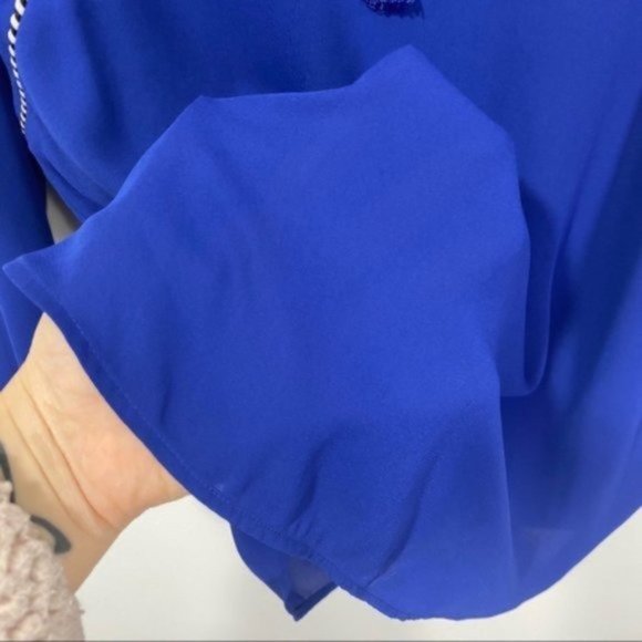 J. Crew Royal Blue Tassel Trim Popover Blouse Boho Chic Lightweight Size 4 - Picture 7 of 9